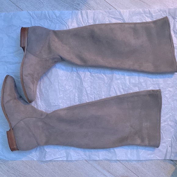 Over the knee boots - Picture 2 of 4